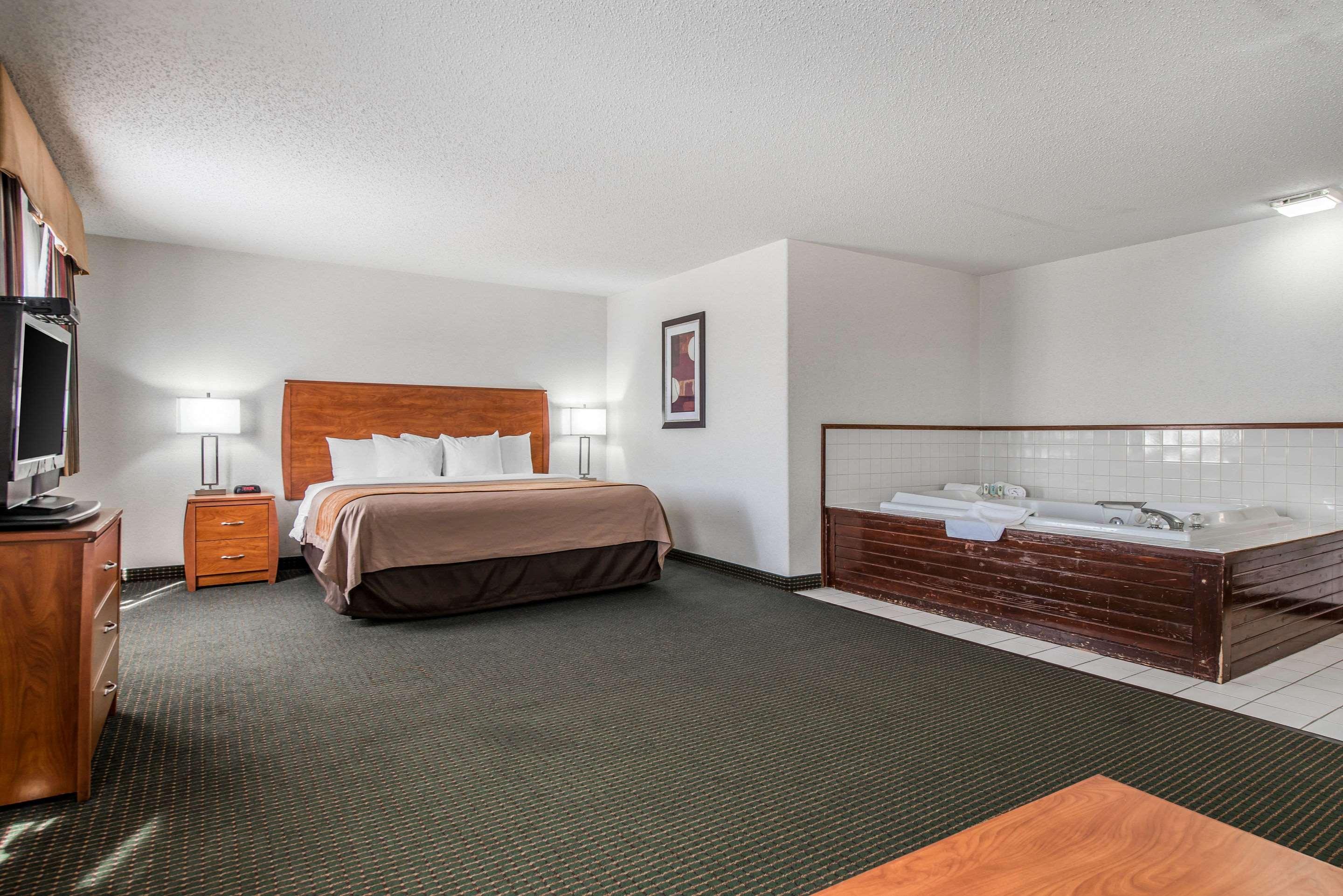 Quality Inn Denver ווסטמיניסטר מראה חיצוני תמונה